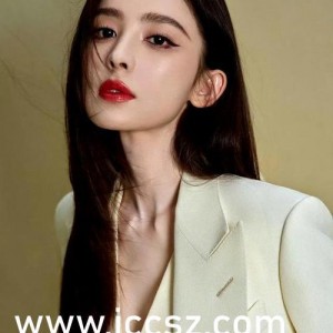 女星黑料女曝吃瓜网站,女星黑料曝光，吃瓜网站成焦点